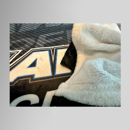 Delaware Blanket - Carbon Fiber